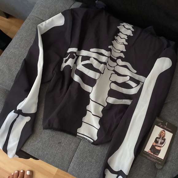 Skeleton crop top - Picture 3 of 3